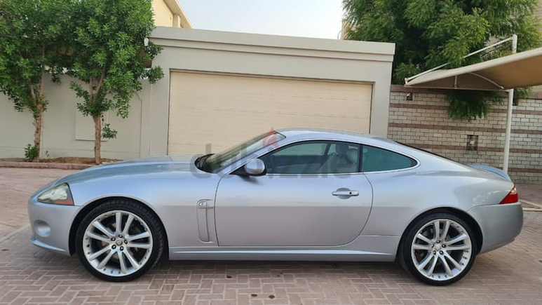 2007 Jaguar XK (2 month warranty )