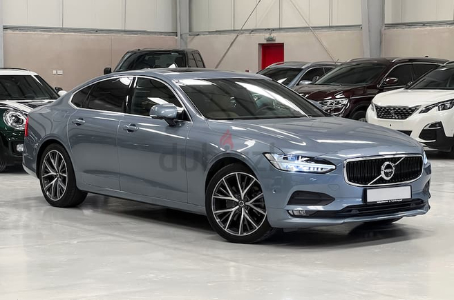 2018 Volvo S90 T6 Momentum 2.0L | Under Warranty