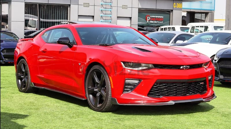 *Clean Excellent Condition*2SS Camaro V8 6.2L 2018,Original Airbags,FullOption,Headupdisplay