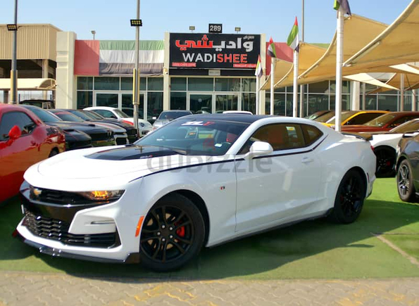 Camaro Very Clean 2020 Turbo , Original Airbags , Full Kit ZL1