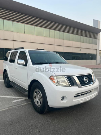 2011 NISSAN PATHFINDER - 7 SEATER - GCC SPECS - SINGLE EXPAT OWNED -