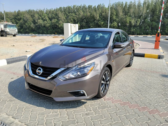 2017 !! | ** Nissan Altima **| ** Full option SL ** | Metallic Brown Color