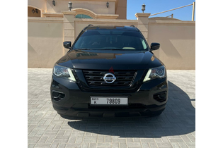 Nissan Pathfinder 2018, GCC, V6, Excellent condition