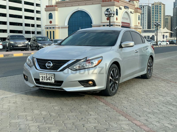 NISSAN ALTIMA SV 2018 SIlVER