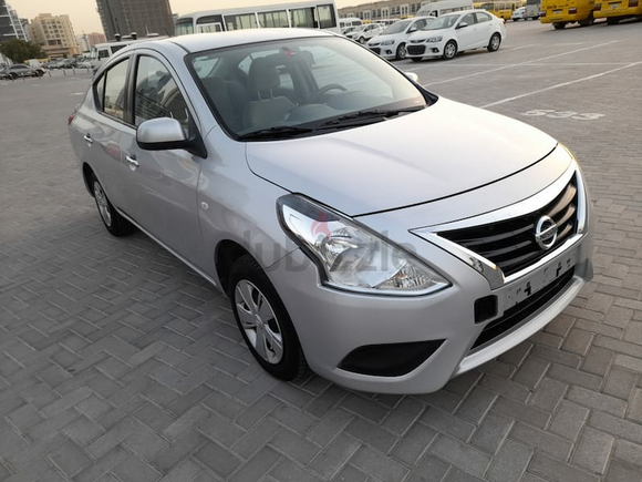 NISSAN SUNNY MODEL 2019 SV GOOD CONDITION ACCIDENT FREE FULL AUTOMATIC ONE OWNER UASE GCC FOR SALE