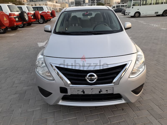 NISSAN SUNNY MODEL 2019 SV GOOD CONDITION ACCIDENT FREE FULL AUTOMATIC ONE OWNER UASE GCC FOR SALE