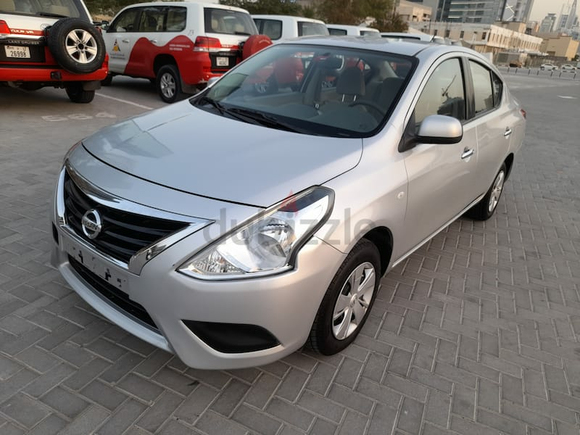 NISSAN SUNNY MODEL 2019 SV GOOD CONDITION ACCIDENT FREE FULL AUTOMATIC ONE OWNER UASE GCC FOR SALE