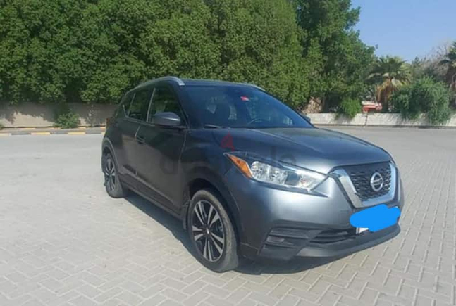 Nissan Kicks 2020 SV Excellent Condition Price Negotiable.. Phone Screen sharing to the Dashboard.