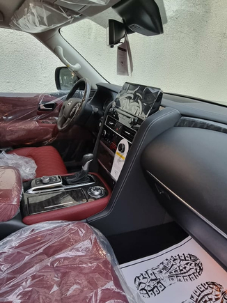 FOR SALE BRAND NEW Nissan patrol 2022 platinum ZERO mileage