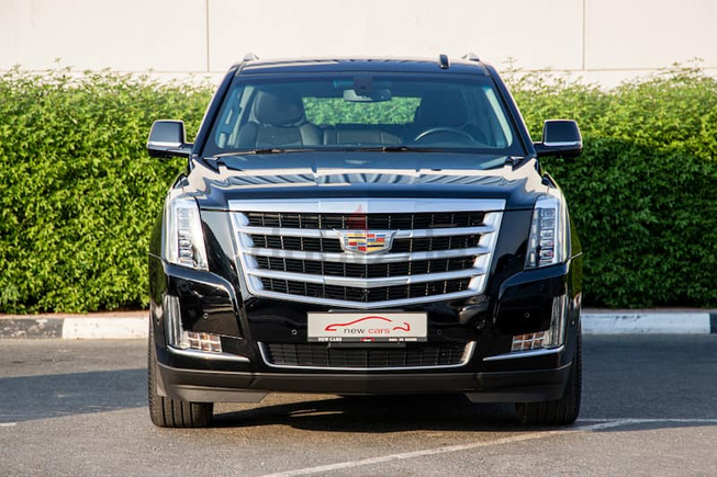 CADILLAC ESCALADE - 2017 - GCC - 2725 AED/MONTHLY - 1 YEAR WARRANTY UNLIMITED KM AVAILABLE
