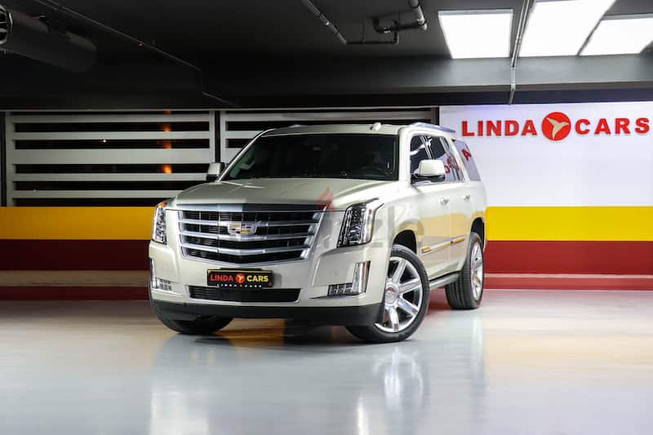 AED 2,205 monthly | Flexible D.P | Warranty | Cadillac Escalade 2016 GCC