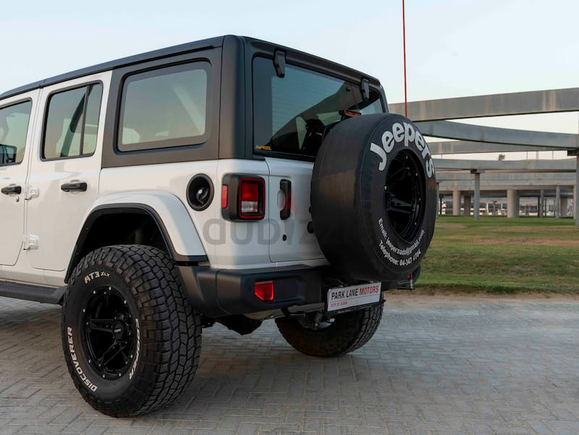 AED 3,001 PM • FLEXIBLE DP • JEEPERS EDITION • FULL JEEP SERVICE HISTORY