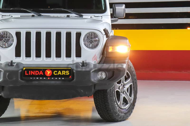 AED 2,285 monthly | Agency Warranty | Flexible D.P. | Jeep Wrangler Sport 2020