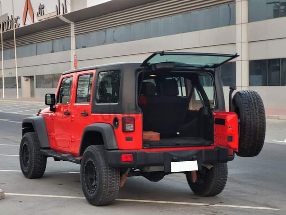 NO ACCIDENT - 2013 JEEP WRANGLER UNLIMITED - FULL SERVICE HISTORY - SINGLE OWNED - GCC SPECS -