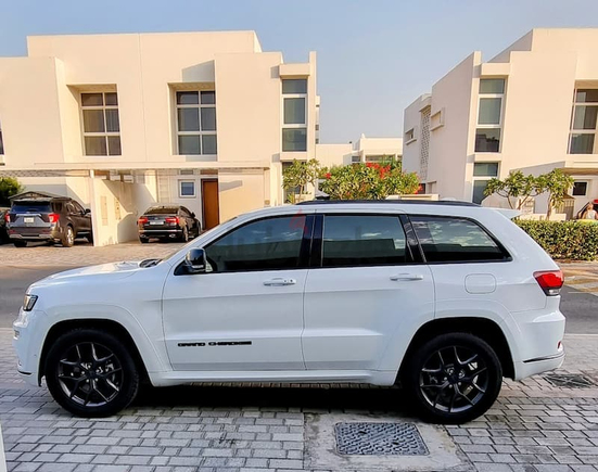 2020 Jeep Grand Cherokee Limited S - Extremely Clean Low Kms - first owner