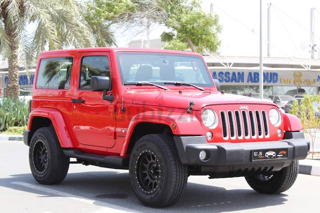 JEEP WRANGLER SAHARA GCC 2017 LOW MILEAGE SINGLE OWNER IN VERY MINT CONDITION