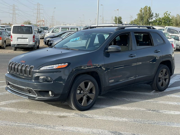 2017 JEEP CHEROKEE FULL OPTION / ONLY EXPORT