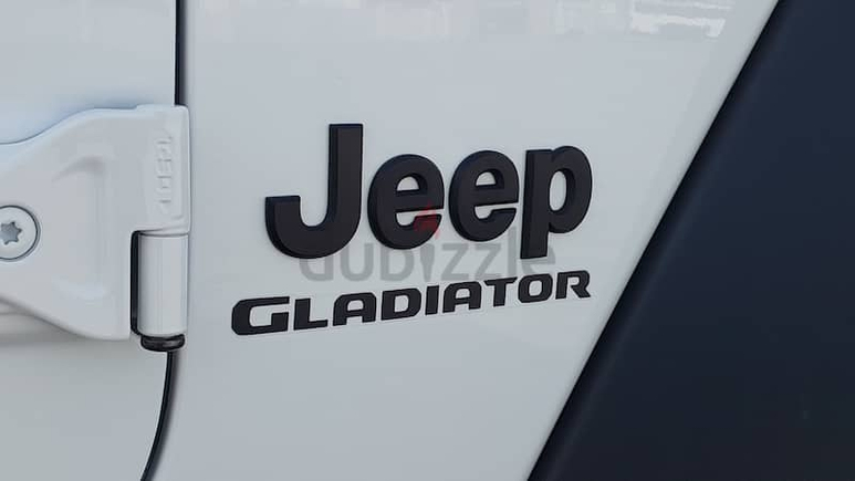 Jeep Gladiator Sport 3.6L V6 2021 Brand New Agency Warranty GCC