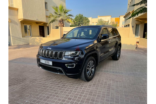 Stunning! Jeep Grand Cherokee Limited 2017 Full Service History with Agency!