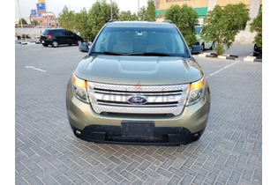 2013 Ford Explorer Gcc MidOption in Excellent Condition
