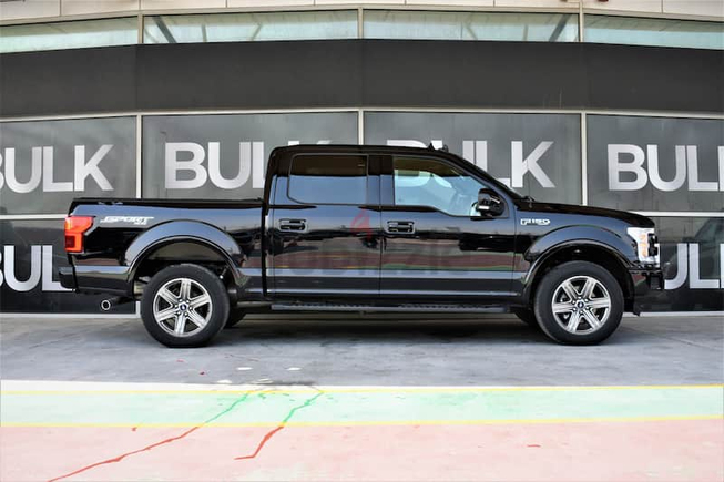 Ford F-150 Lariat - Panoramic Roof - V6 Engine - Original Paint - AED 2,649 Monthly Payment - 0 % DP