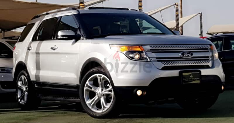 ALMOST NEW..Ford Explorer Limited Sport 4WD..GCC Specs..Full Al Tayer Service History..Single Owner