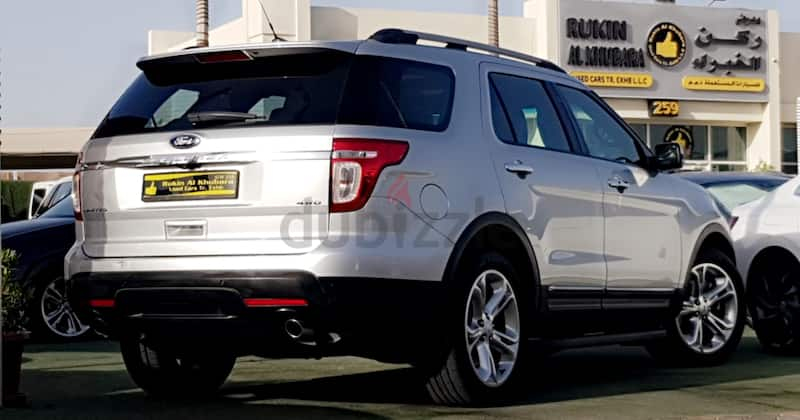 ALMOST NEW..Ford Explorer Limited Sport 4WD..GCC Specs..Full Al Tayer Service History..Single Owner