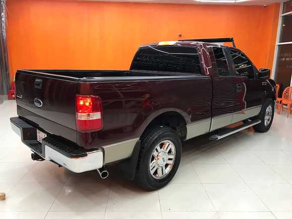 Ford F-150 XLT 2008 V8 5.4L