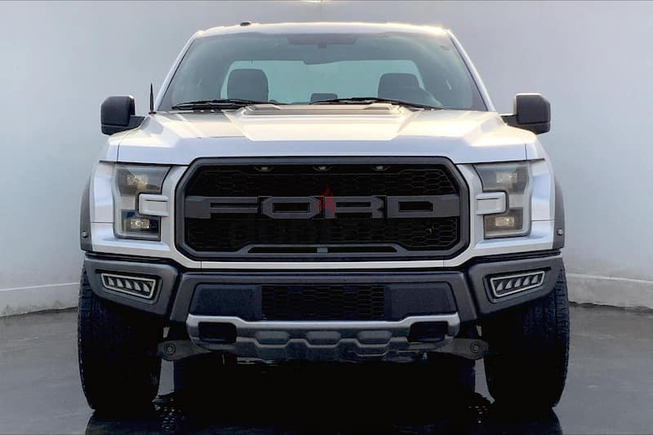 AED 2,948/Month // 2018 Ford F 150 Raptor Standard - Super Cab Truck // Ref # 948176