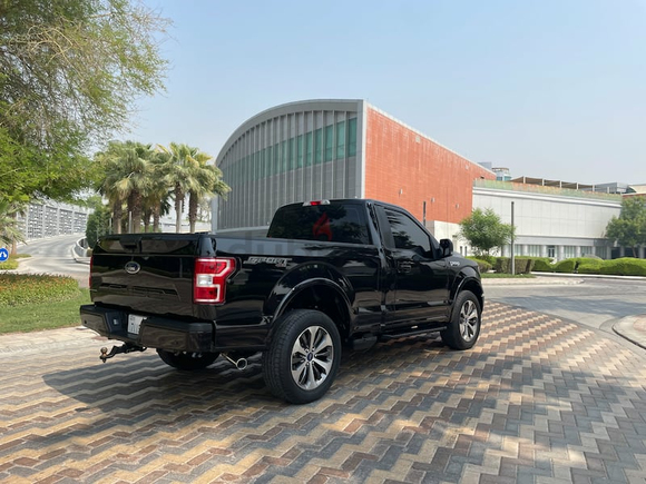 Immaculate Single-Cab 2019 Ford F-150 XLT