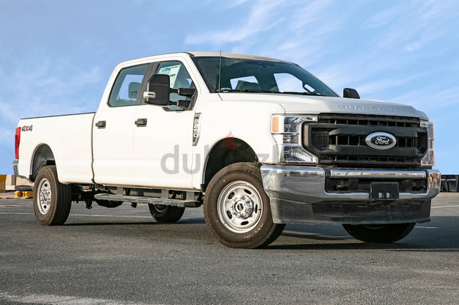 F-250 6.2L CREW CAB XL 4X4 MID [**EXPORT ONLY**]