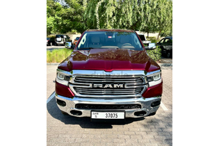 Dodge Ram 5.7 Hemi Laramie - Service and Warranty until 100,000KM