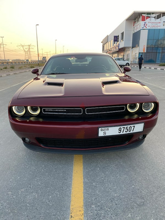 Dodge challenger sxt 2017