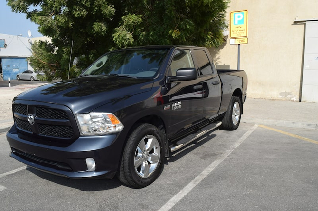 2018 DODGE RAM 1500 SLT CREW CAB HEMI 5.7L | PERFECT CONDITION | ACCIDENT FREE FOR SALE