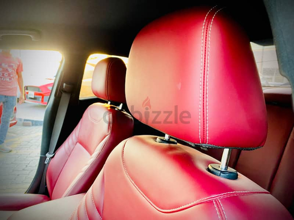 CUSTOM RED LEATHER SEATS/MONTHLY 950/-