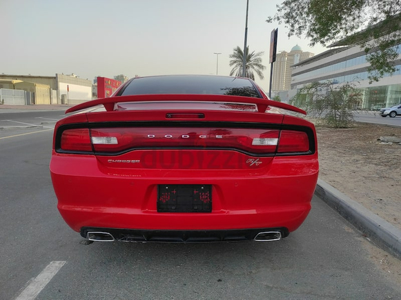 2014 Dodge Charger R/T 5.7L | GCC Specs Red With black inside km 145000