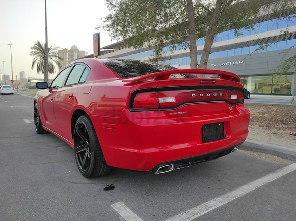 2014 Dodge Charger R/T 5.7L | GCC Specs Red With black inside km 145000