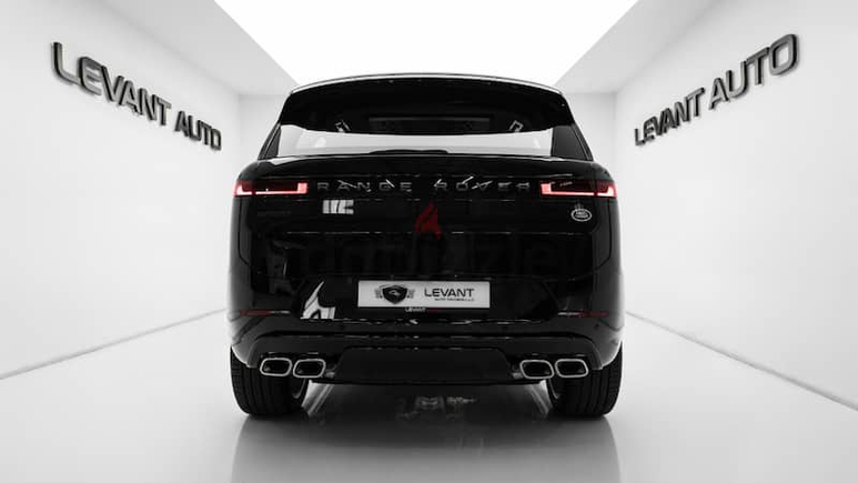 Very new, Range Rover Sport First Edition 2023 Al Tayer