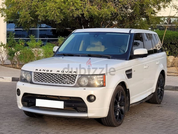 WELL MAINTAINED - 2011 RANGE ROVER SPORT SC - BRITISH OWNER - IN A VERY GOOD CONDITION - GCC SPECS -