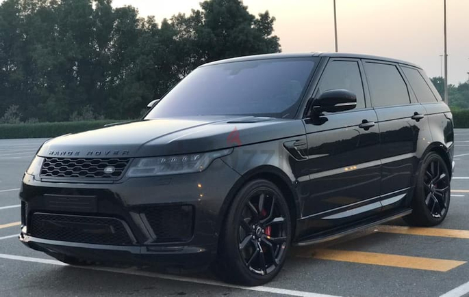 Range Rover Sports V8 supercharged 2016 Fully Loaded under warranty 2 years