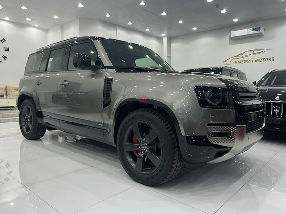 Land Rover DefenderX2023 Brand new 5 years warranty and contract service till 65000 KM