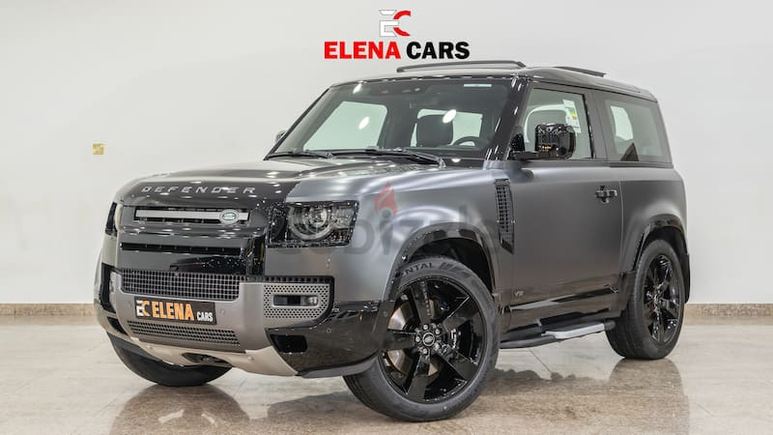 LAND ROVER DEFENDER 90 P525 - V8 CARPATHIAN EDITION - 2023 - BRAND NEW - GCC - WARRANTY AND SERVICE