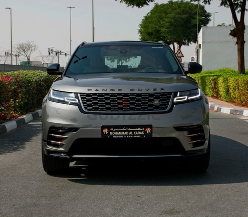 RANGE RAVER VELAR 2018-GCC-UNDER WARRA-AGENCY MAINTAIN-FULLY LOADED-ORIGINAL PAINT-AMAZING CONDITION