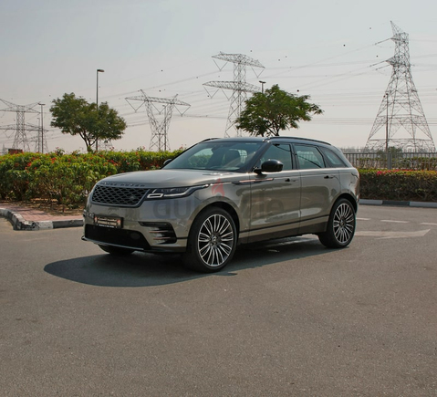 RANGE RAVER VELAR 2018-GCC-UNDER WARRA-AGENCY MAINTAIN-FULLY LOADED-ORIGINAL PAINT-AMAZING CONDITION