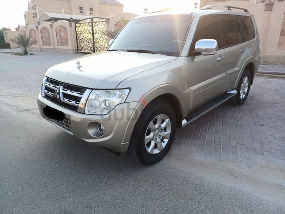 MITSUBISHI PAJERO GLS TOP OPTION 3.5 2013, GCC Specs | LOW KMS ** Excellent Condition ***