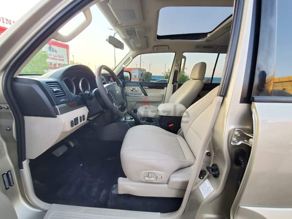 Aed1096/Month | Mitsubishi Pajero Gcc FullOption 3.8 Super Condition (Bank Finance also Available)