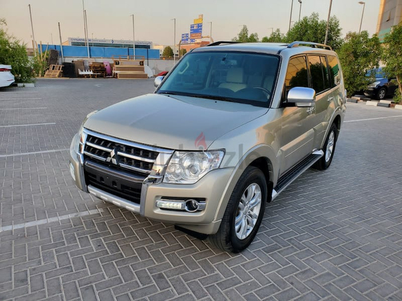 Aed1096/Month | Mitsubishi Pajero Gcc FullOption 3.8 Super Condition (Bank Finance also Available)