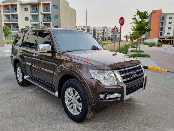 Aed1128/Month | Mitsubishi Pajero Gcc FullOption 3.8 Super Condition (Bank Finance also Available)