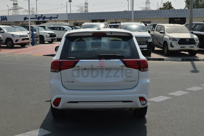 Mitsubish Outlander Sport OS22 | 2WD Petrol | A/T White/Black | 2022 | Export Only.