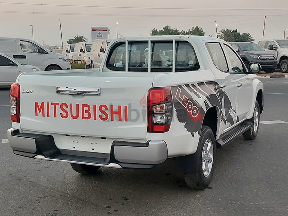Mitsubishi L200 | FA7 | 4x4 D/Cab Petrol GLX | M/T White | 2023 | Export Only.